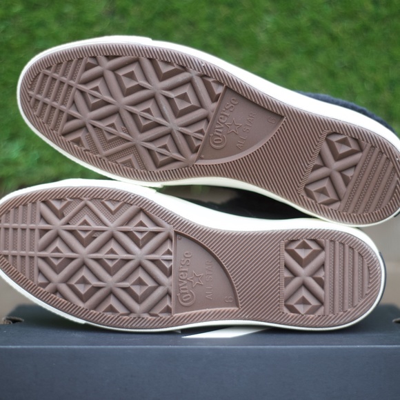 NWOT Converse One Star Ox Black Leather Faux Fur Sneakers 8 - Picture 9 of 9